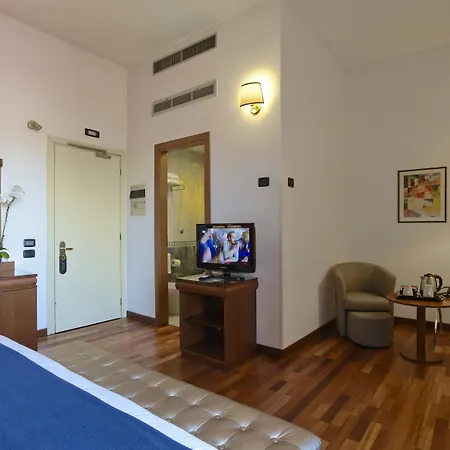 Grand Tiberio 4* Róma