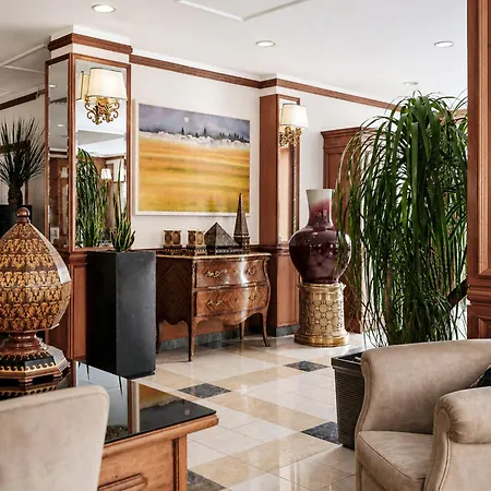 Grand Tiberio Hotel 4*