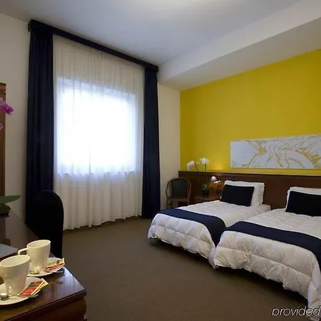 Grand Tiberio 4* Řím
