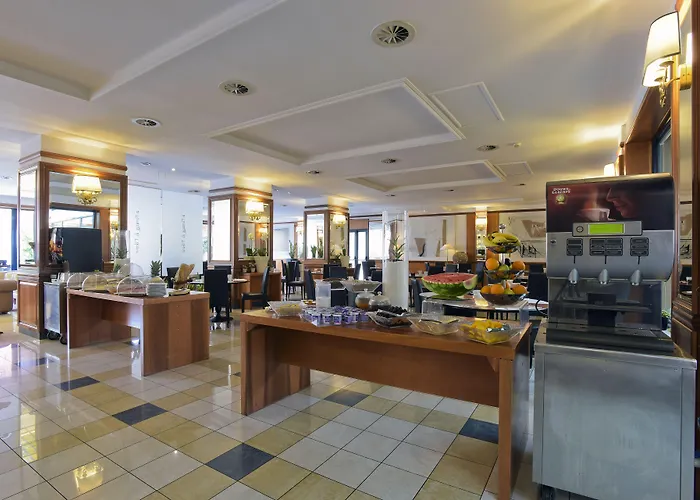 Grand Tiberio Hotel 4*